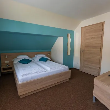 Belvarosi Nemes Apartmanhaz Szekszard Exterior photo