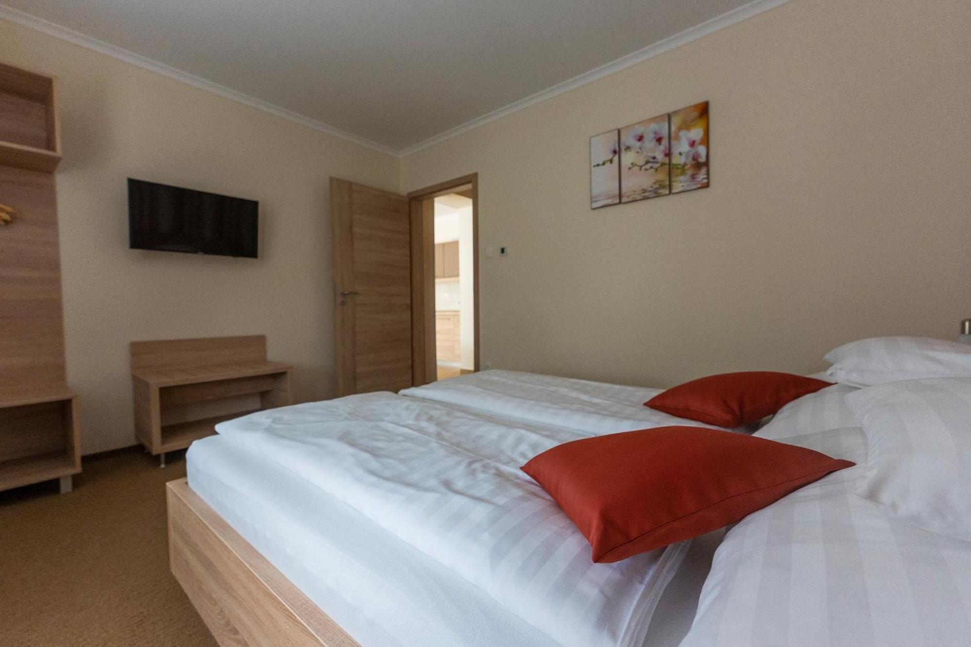 Apartment Belvarosi Nemes Apartmanhaz *