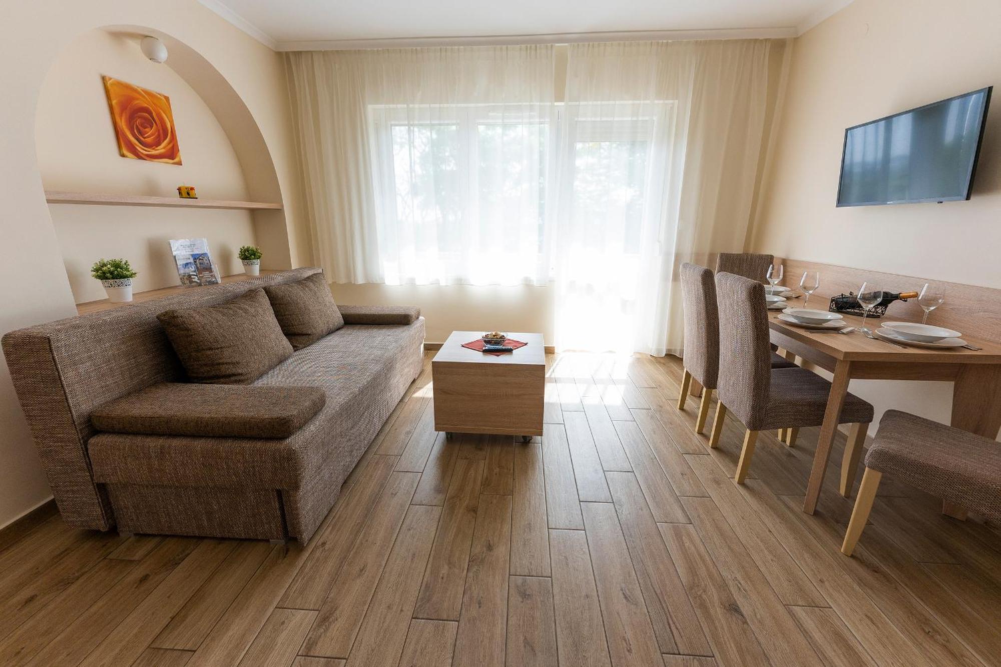 Belvarosi Nemes Apartmanhaz